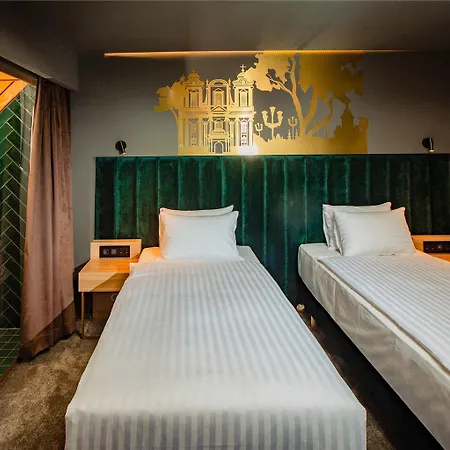 Mercure 4*