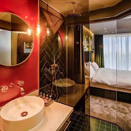 Mercure Hotel 4*
